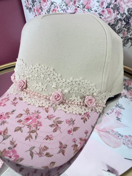 Vintage floral print cap